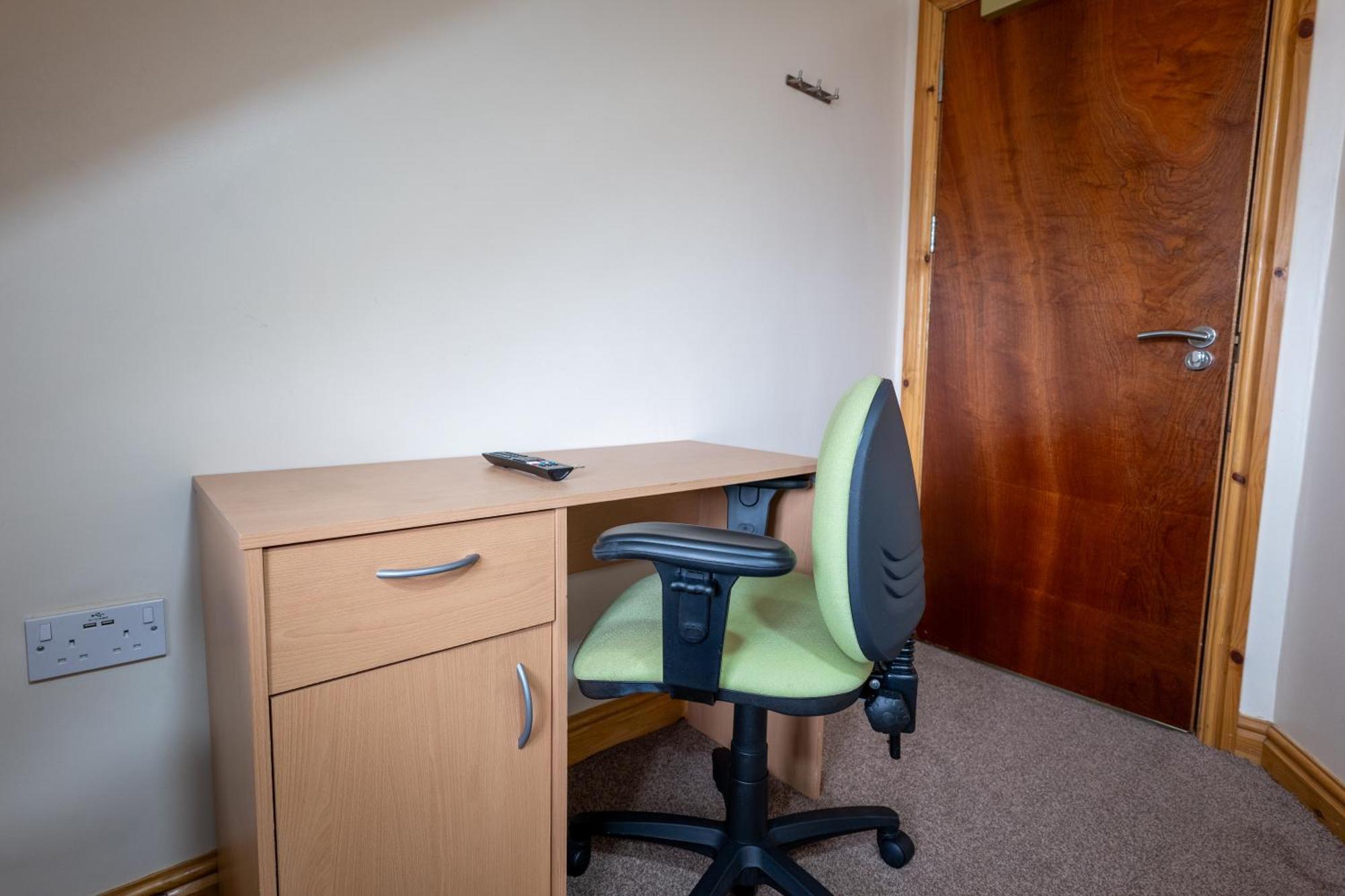 Private Rooms With Private Bathrooms In Selly Oak Birmingham Eksteriør billede